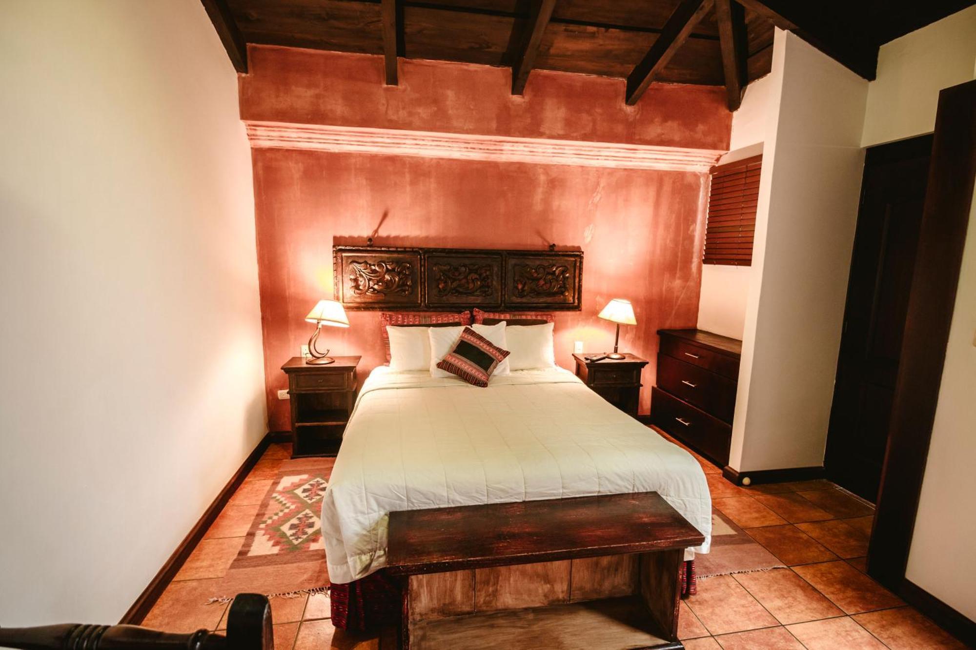 El Marques De Hotel 4*